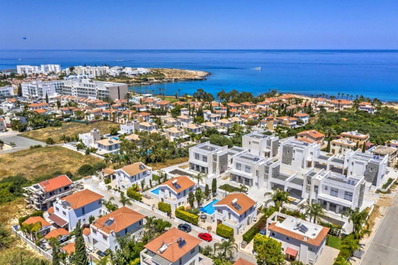Blue Sea * Protaras
